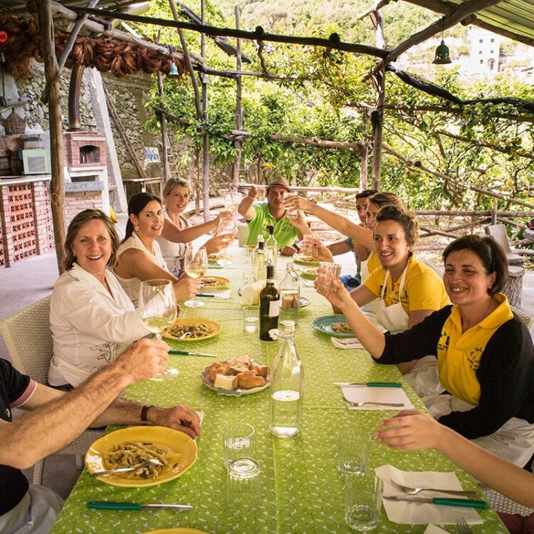 Ceramic painting course in the lemon grove + Lunch