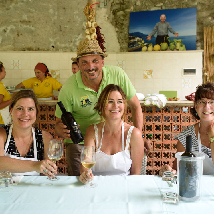 Honey Lemon Experience + Wine tasting